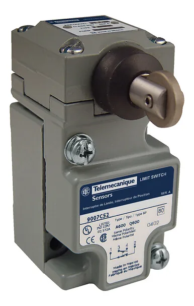 Telemecanique Sensors 9007C52F - 9007C52F - LIMIT SWITCH 600V 10AMP C +OPTIONS