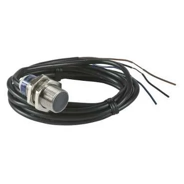 Telemecanique Sensors XS518B1PAL2 - Endüktif sensör, XS, M18, pirinç, Sn 5 mm, PNP, NO, kablo 2 m, L39 mm, 12...24 VDC