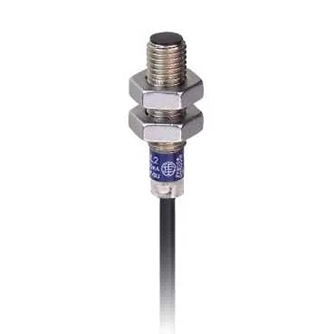 Telemecanique Sensors XS608B1PBL2 - Induktiver Sensor, XS6, M8, Edelstahl, Sn 2,5 mm, PNP, Öffner (NC), Kabel 2 m, L51 mm, 12...48 VDC